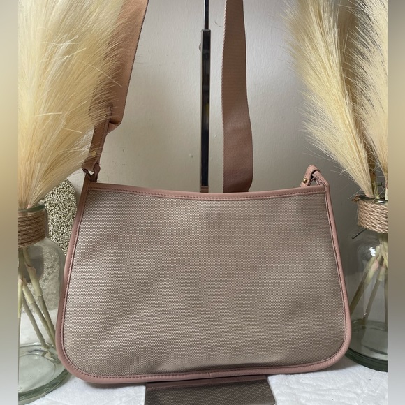 💗RARE FENDI Crossbody Bag - Picture 4 of 16